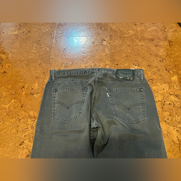 Levi’s 514, 33x30 - Picture 3 of 3
